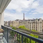 Eiffel * باريس